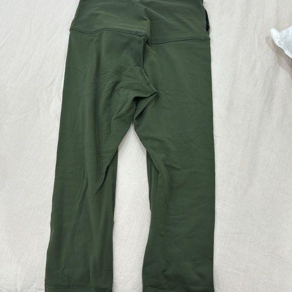 Lululelom cropped leggings - Picture 2 of 2